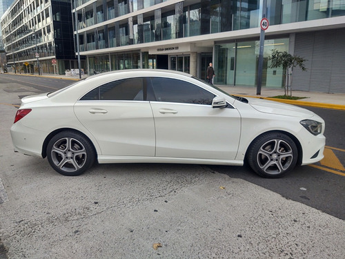 Imagen 7 de 22 de Mercedes Benz Cla 200 2015 Cla200 At Abasto Motors