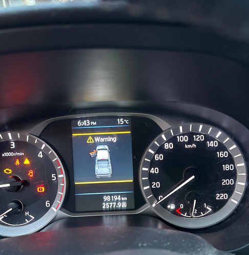 Nissan Frontier 2.3 Xe Cd 4x2 Mt
