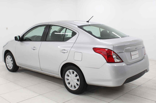 Imagen 3 de 15 de Nissan Versa 2018 4 Cilindros