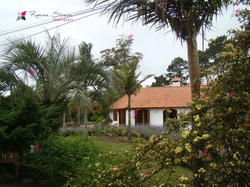 Casa En Golf, 4 Dormitorios *- Ref: 7419