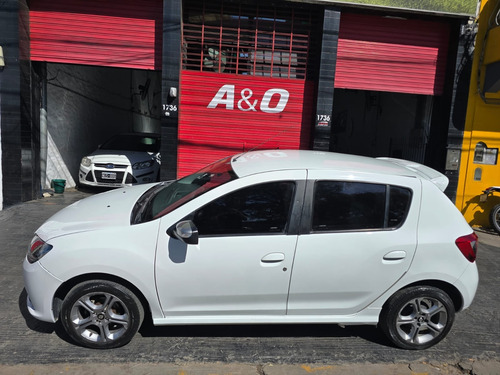 Renault Sandero 1.6 Gt Line 105cv
