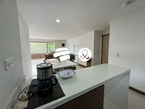 Venta De Apartamento En Calasanz, Amplios Espacios Y Excelente Ubicación