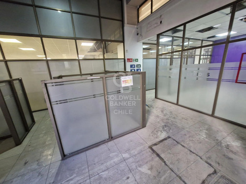 Local 1.241m2 Santiago Centro Bajó Uf 4.400