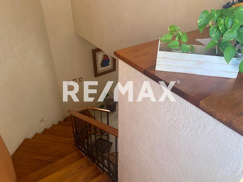 Casa En Venta En Condominio Jurica