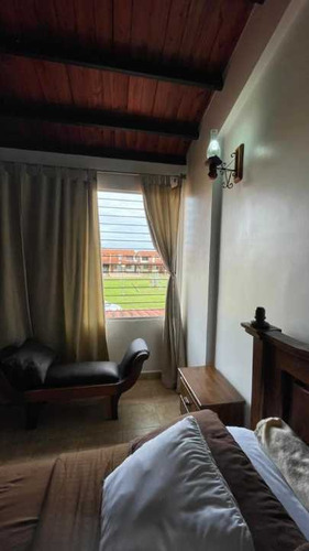 Imagen 10 de 11 de Se Vende Th En Urb. Lomas Del Sol. Tipuro.