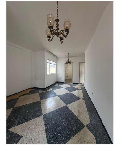 Oportunidad. Venta. Apartamento. Chacao. Caracas