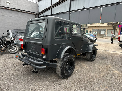 Jeep Ika
