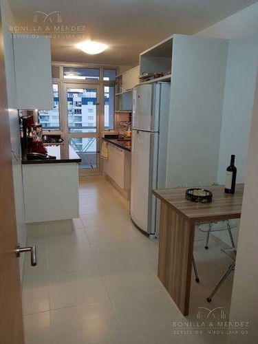 Seasons Tower, Frente Al Conrad Y A La Mansa, 2 Suites.