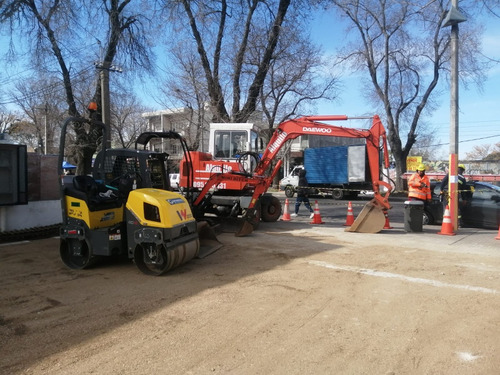 Retiro De Escobro Limpieza De Terreno Excavacio Venta Tierra