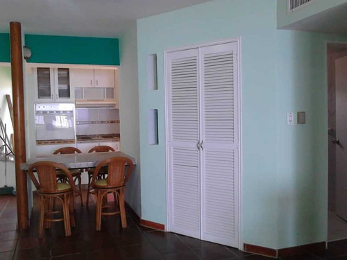 Imagen 9 de 16 de Venta De Apartamento En Playa Grande - Vargas