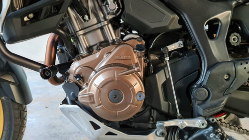 Imagen 7 de 13 de Honda Crf 1000l Africa Twin Manual Con Accesorios