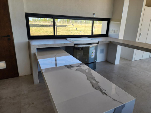 Casa En Venta En San Sebastian | Vco Propiedades