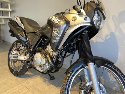 Imagem 2 de 8 de Yamaha Xtz 250 Tenere 2017
