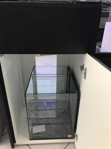 Imagem 9 de 10 de Aquário Cubo 50x50x50 Marinho Ou Doce C/ Sump + Móvel Preto