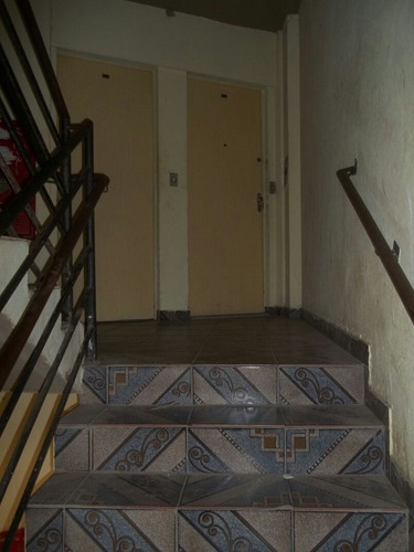 Imagem 4 de 7 de Apto. Dois Quartos No Bairro Jaqueline