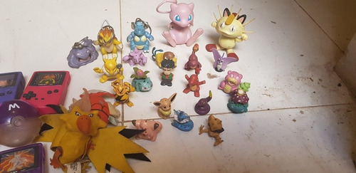 Muñecos Varios Pokémon Tommy (Usado)