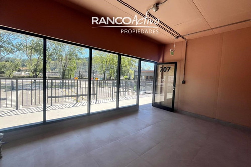 Local Comercial Portal Frances, Rudecindo Ortega, Temuco.