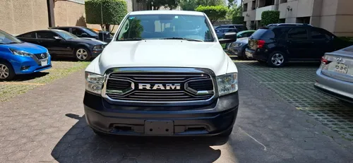 Dodge Ram 1500 Slt Crew Cab 4x4 V8 At