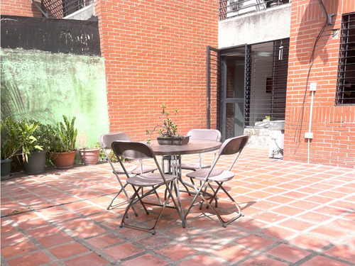 Venta De Apartamento Colinas De La Tahona 131 M2 2h/2b/2p (ig)