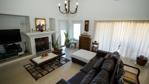 Venta Casa En Fincas De San Vicente