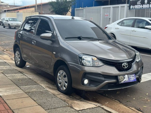 Toyota Etios Etios 1.3 X 16V FLEX 4P AUTOMÁTICO