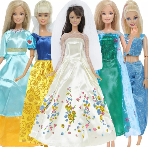 Muñecas Set 5 Vestidos Princesas Cuentos N°2 Barbiele