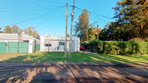 Venta/permuta Casa Quinta 3 Ambientes Con Pileta