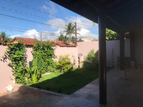 Excelente, Lindo E Bem Localizado, Sobrado 3 Dormitórios À 200 Metros Do Mar Em Itanhaém, Litoral Sul. $ 700.000 Financia