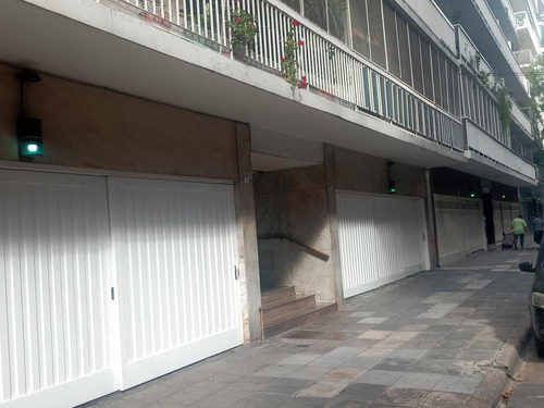 Imagen 3 de 21 de Venta De Departamento De 4 Ambientes En Pumacahua Al 100, Flores