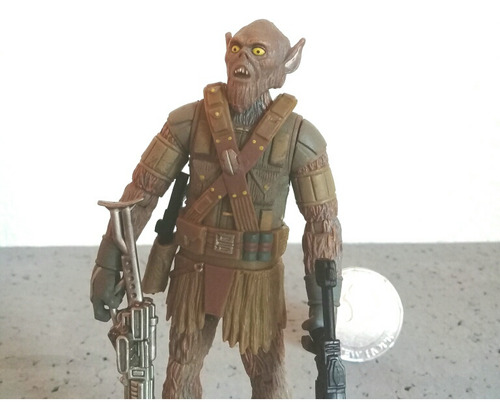 Star Wars Chewbacca 12cm Hasbro Usado C/moeda Arma Brinde (Usado)