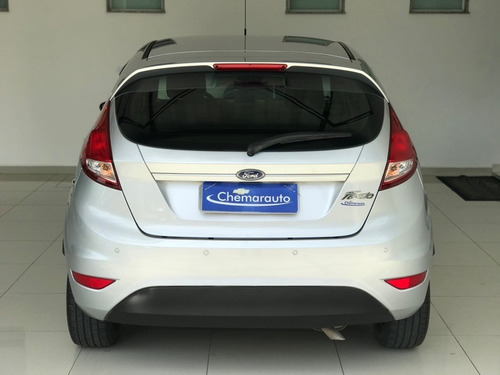 Imagem 6 de 9 de Ford Fiesta 1.6 Se Hatch 16v