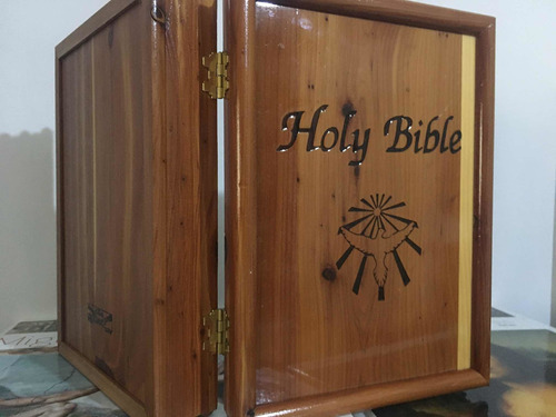 Caja De Madera Para Guardar La Biblia De 24cm X 17 X 7 Cm