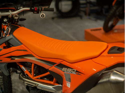 Imagen 14 de 25 de Ktm 690 R Enduro Unidades Disponibles