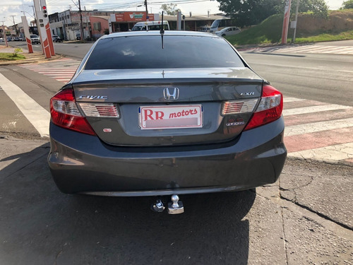 Imagem 6 de 14 de New Civic Exr Automático 2014 Cinza