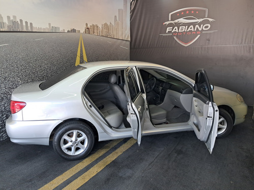 Toyota Corolla 1.6 XLI 16V GASOLINA 4P AUTOMÁTICO
