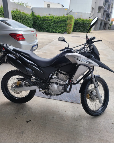 Honda Xre 300 Nueva!!! 900 Km !!!