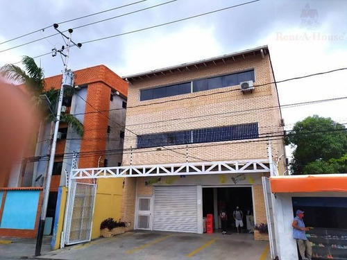 Imagen 2 de 14 de Edificio En Venta En Cabudare