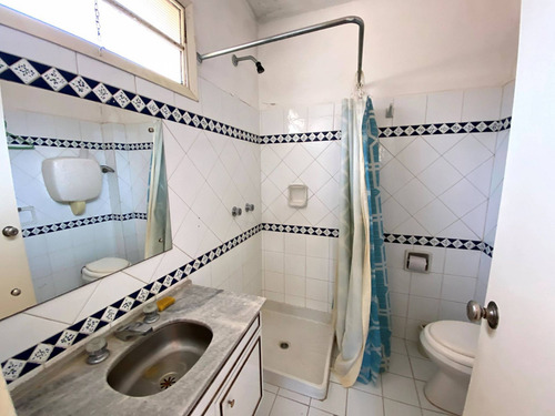 Imagen 22 de 24 de Venta Casa Con 3 Dormitorios, 3 Baã¿â±os, Piscina Y Jardã¿ân En Carrasco Sur A Cuadras De La Rambla