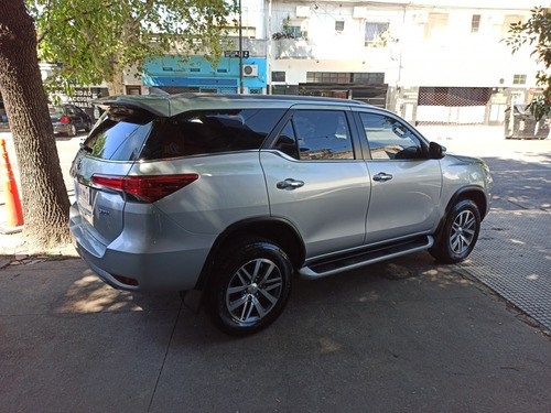 Toyota Sw4 2.8 Srx 177cv 4x4 7as At 2019