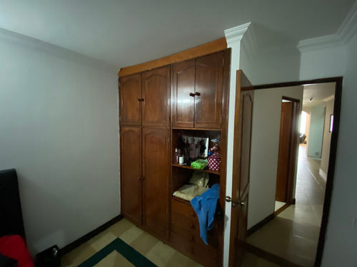 Imagen 2 de 8 de Vendo Edificio En Barrio Modelia Bogota Oportunidad