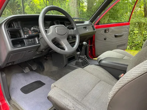 Mazda B2600 2.6 B2600
