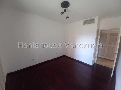 Apartamento En Alquiler En El Rosal 25-17389 Yf