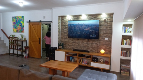 Imagen 4 de 30 de Excelente Y Moderna Casa De 5 Ambientes Con Acceso Para Varios Vehículos - Nuevo Wp De Contacto 1137868438!