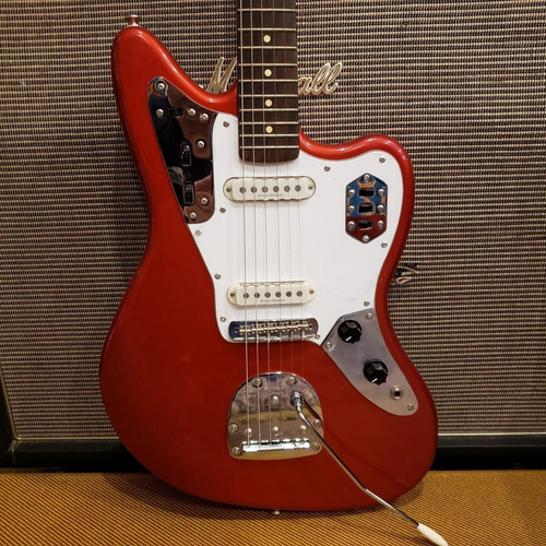 Imagem 1 de 4 de Guitarra Squier Jaguar Vintage Modified