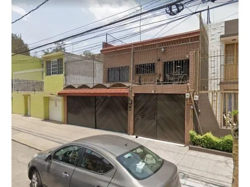 Casa En Remate En Jardín Balbuena, F-1373