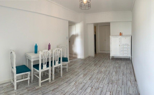 Imagen 4 de 13 de Venta Departamento De 2 Ambientes Al Contrafuerte, Reciclado Y Amoblado