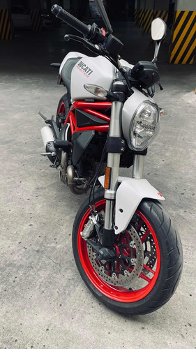 Imagen 4 de 8 de Ducati Monster 797