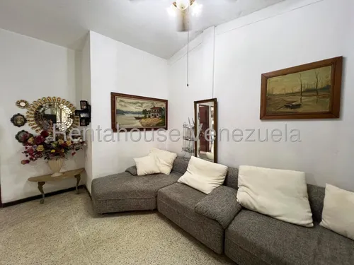 Casa En Venta, Urb. Palo Verde