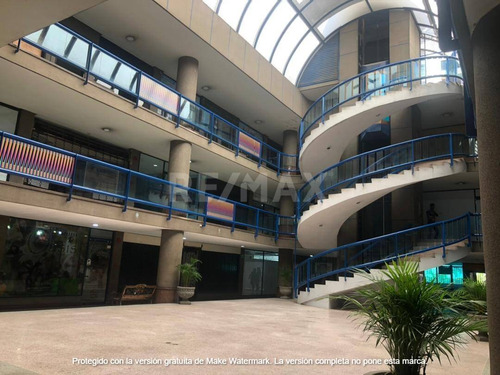 Imagen 10 de 14 de 137330 Anthony 04244338703 Venta Centro Comercial Av Bolivar