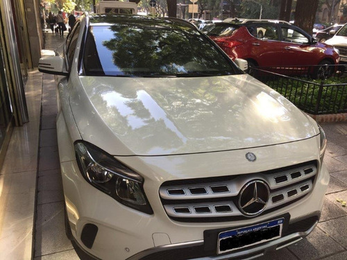 Imagen 2 de 14 de Mercedes Benz Gla 1.6 Urban 156cv